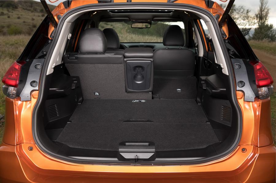 Багажник Nissan X-Trail (T32) 2018 года  (CIS) (фото 32 из 40)